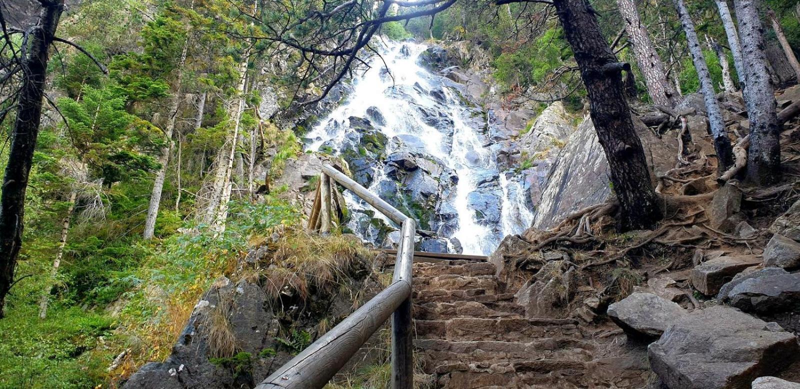 Apartaments Sort Pirineus Экстерьер фото